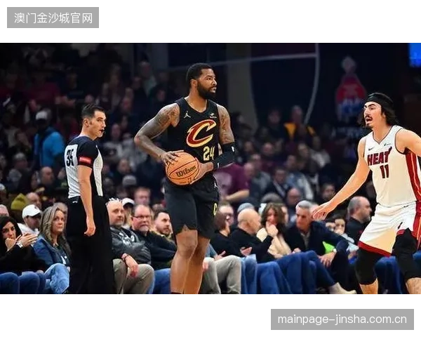 快船莫里斯外线远投，瞬间拉开差距