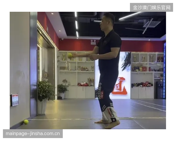 网球选手家庭训练法成网红打卡点，开启你的专业训练新体验